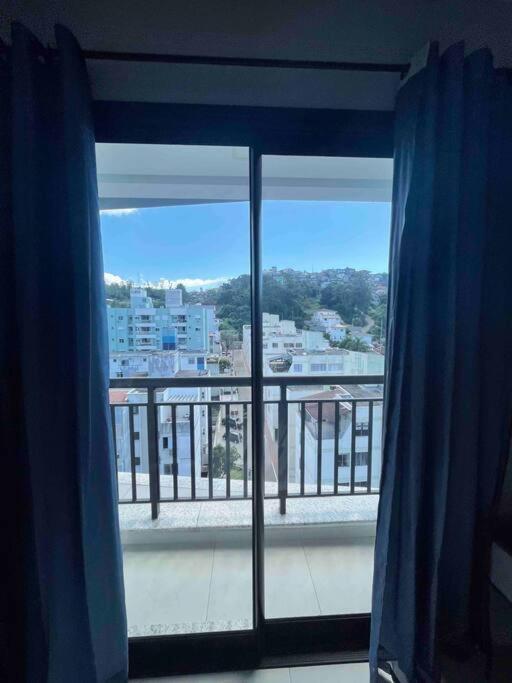 Apartamento 2 Suites Com Piscina E Churrasqueira, Ao Lado Da Ufsc Флорианополис Экстерьер фото